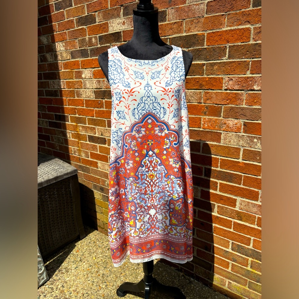 Max Edition sleeveless dress size large.